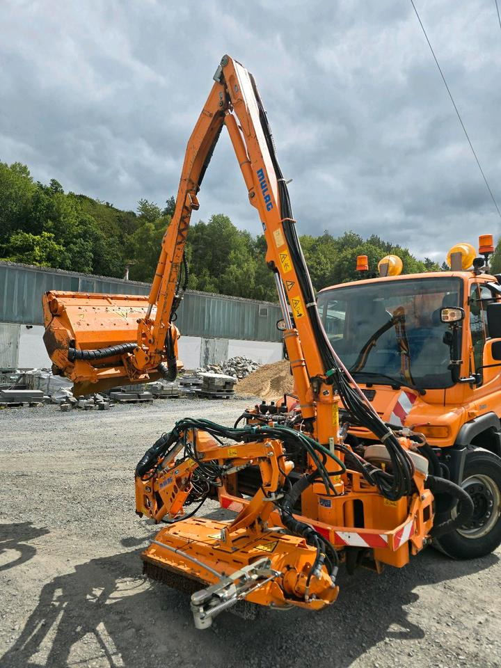 Mulag MKM 700 Mähausleger 2015 Böschungsmäher Böschungsmulcher Tandemmäher Für Unimog UGE UGN 405 427 424 U400 300 500 - Çalı parçalama makinesi: fotoğraf 2 Mulag MKM 700 Mähausleger 2015 Böschungsmäher Böschungsmulcher Tandemmäher Für Unimog UGE UGN 405 427 424 U400 300 500 - Çalı parçalama makinesi: fotoğraf 2