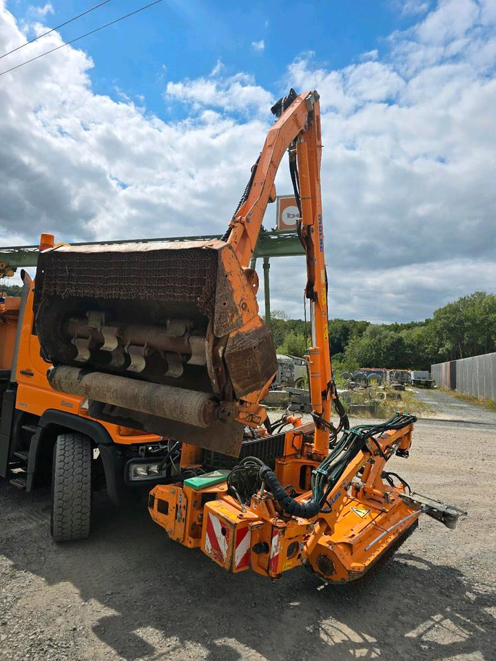 Mulag MKM 700 Mähausleger 2015 Böschungsmäher Böschungsmulcher Tandemmäher Für Unimog UGE UGN 405 427 424 U400 300 500 - Çalı parçalama makinesi: fotoğraf 5 Mulag MKM 700 Mähausleger 2015 Böschungsmäher Böschungsmulcher Tandemmäher Für Unimog UGE UGN 405 427 424 U400 300 500 - Çalı parçalama makinesi: fotoğraf 5