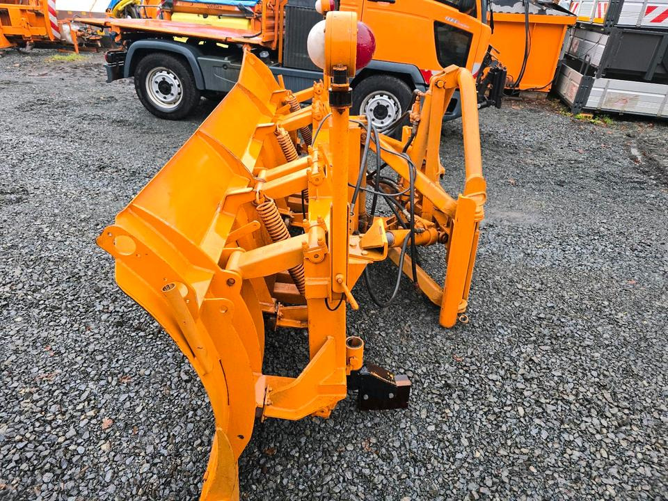 Kar küreme bıçağı Schmidt MF 2.4 3m. Schneeschieber Schneeschild Winterdienst Räumschild Schneepflug passend für Traktor Unimog 405 UGE UGN Fronthydraulik: fotoğraf 8
