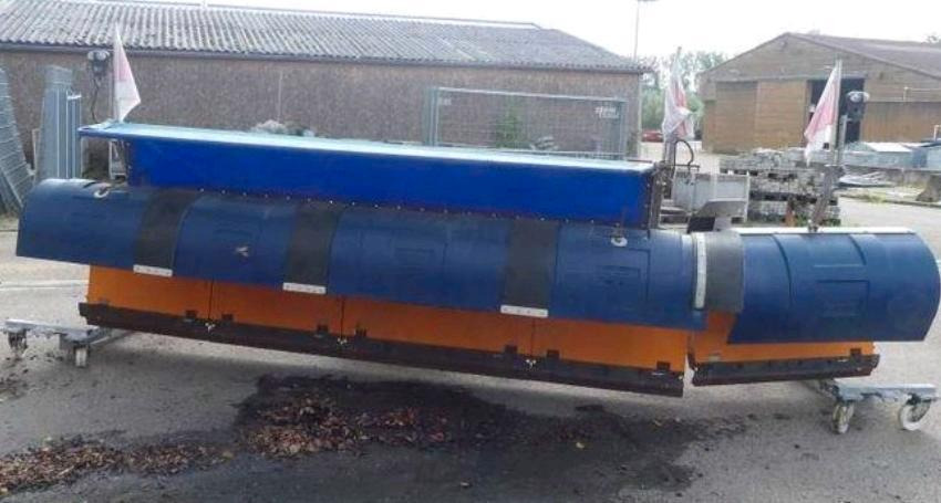 Schneepflug Schmidt ML 51-A 5,1m Schneeschild Schneeschieber Schmidt passend für LKW Autobahn Winterdienst - Kar küreme bıçağı: fotoğraf 4 Schneepflug Schmidt ML 51-A 5,1m Schneeschild Schneeschieber Schmidt passend für LKW Autobahn Winterdienst - Kar küreme bıçağı: fotoğraf 4