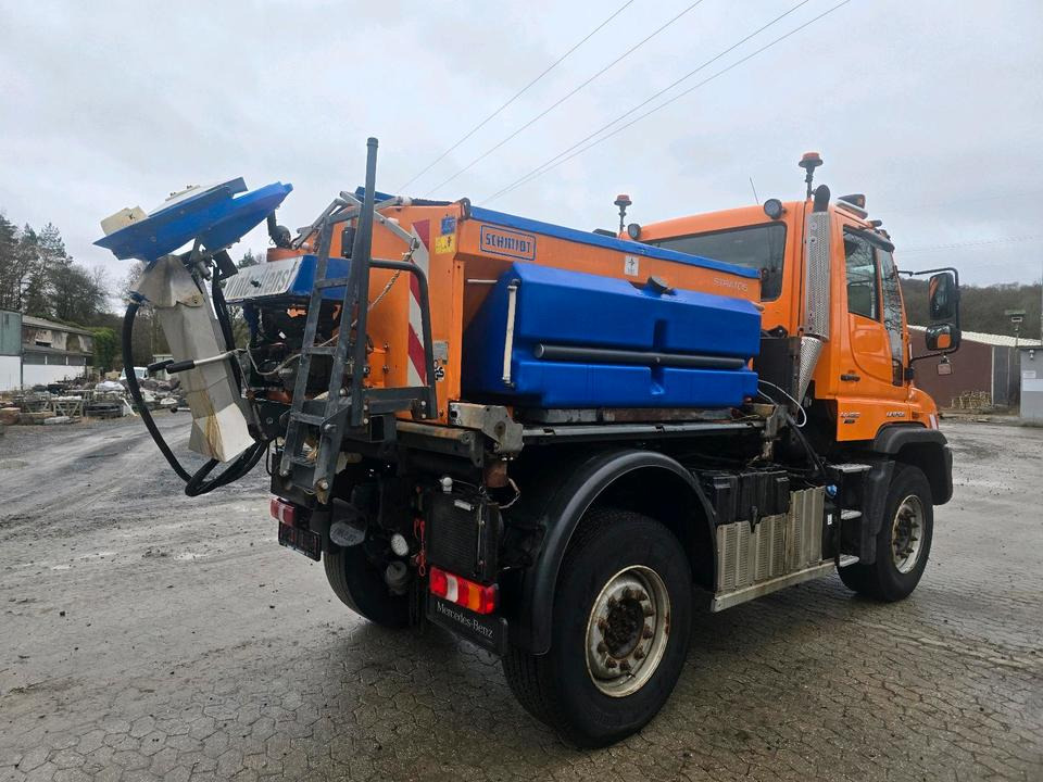 Unimog U 430 EAS Easy-Drive Variopilot U527 535 430 427 423 Mercedes-Benz 405 UGE UGN Hydrostat - Kar küreme aracı: fotoğraf 4 Unimog U 430 EAS Easy-Drive Variopilot U527 535 430 427 423 Mercedes-Benz 405 UGE UGN Hydrostat - Kar küreme aracı: fotoğraf 4