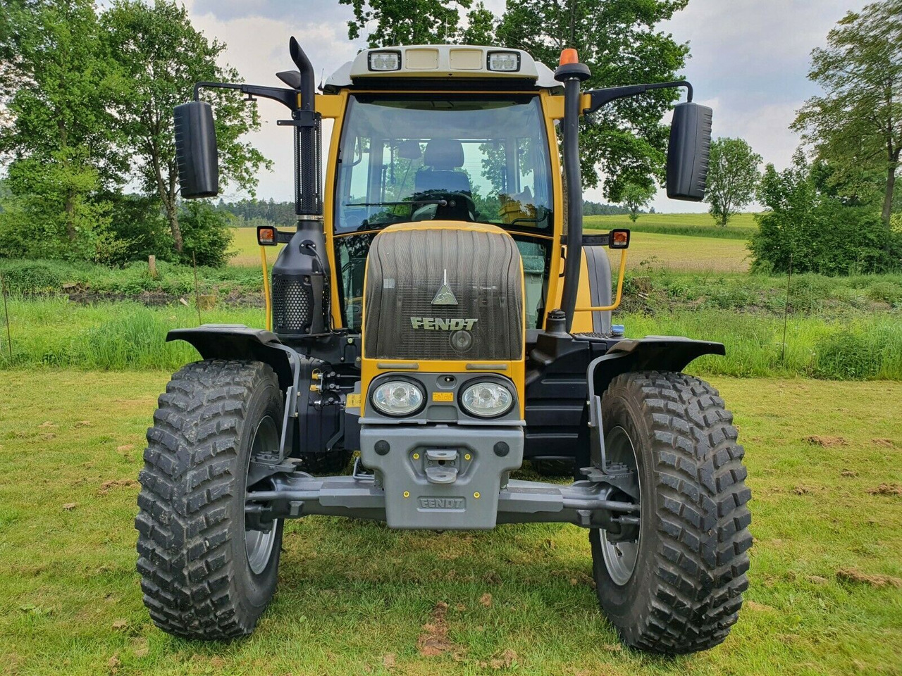 Fendt 313 V SCR, VARIO* nur 1.700Std* TMS, - Traktör: fotoğraf 4 Fendt 313 V SCR, VARIO* nur 1.700Std* TMS, - Traktör: fotoğraf 4