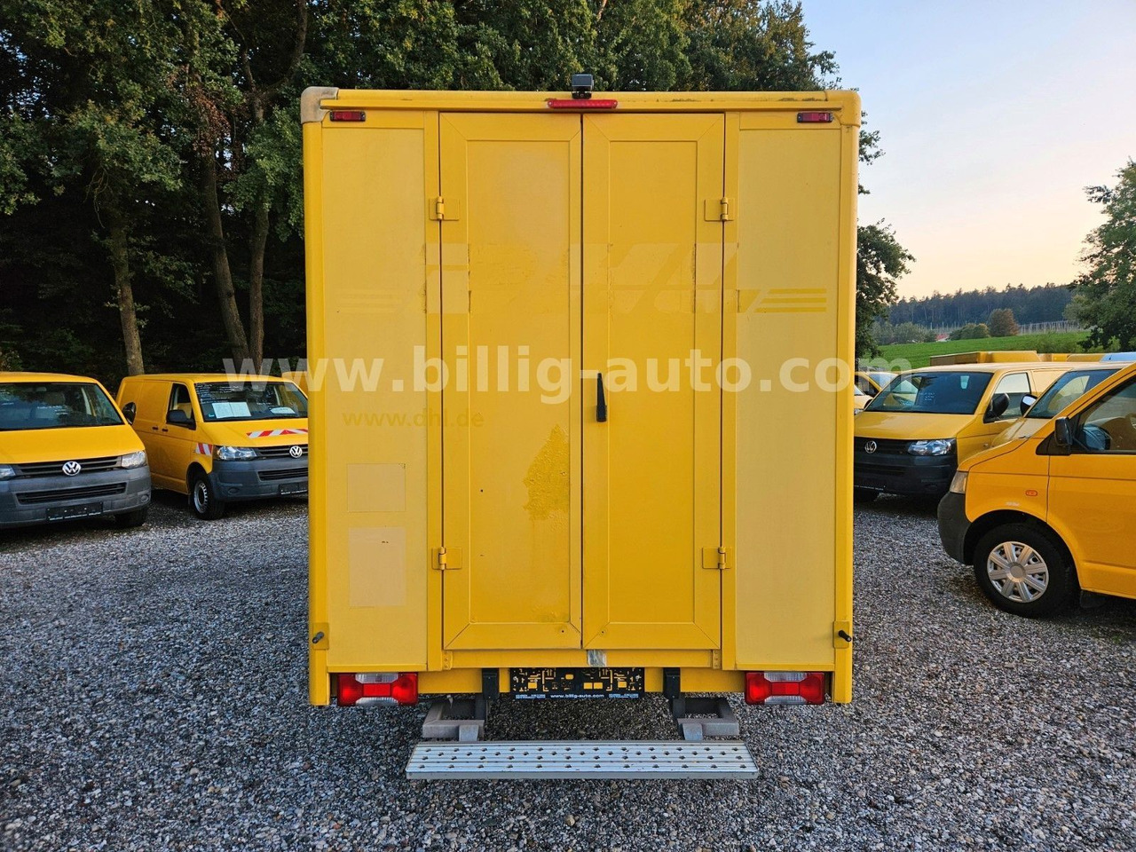 Iveco Daily Koffer Kasten Integralkoffer Automatik - Kapalı kasa kamyonet: fotoğraf 4 Iveco Daily Koffer Kasten Integralkoffer Automatik - Kapalı kasa kamyonet: fotoğraf 4