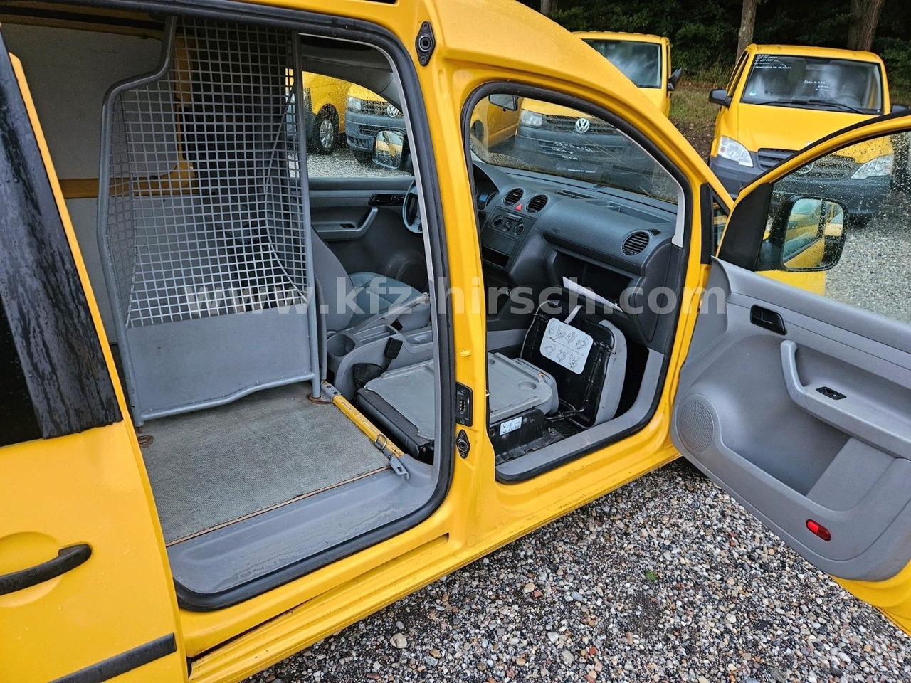 Volkswagen Caddy 2.0SDI*2xSchiebetüre*1.Hand* - Küçük panelvan: fotoğraf 4 Volkswagen Caddy 2.0SDI*2xSchiebetüre*1.Hand* - Küçük panelvan: fotoğraf 4