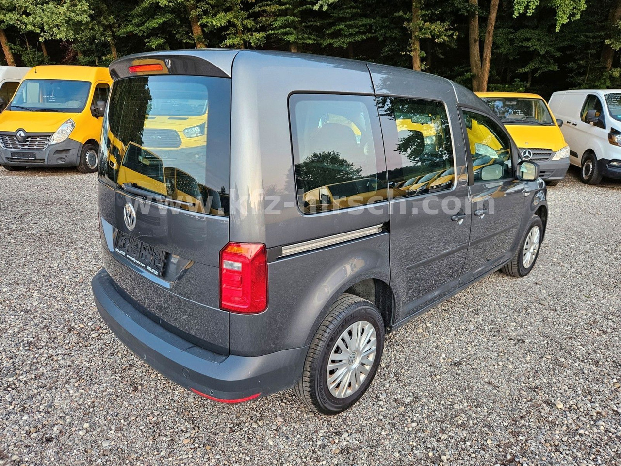 Volkswagen Caddy Temp*Sitzhzg*Navi*Blueth*2xSchiebetüre*1Hd - Minivan: fotoğraf 4 Volkswagen Caddy Temp*Sitzhzg*Navi*Blueth*2xSchiebetüre*1Hd - Minivan: fotoğraf 4