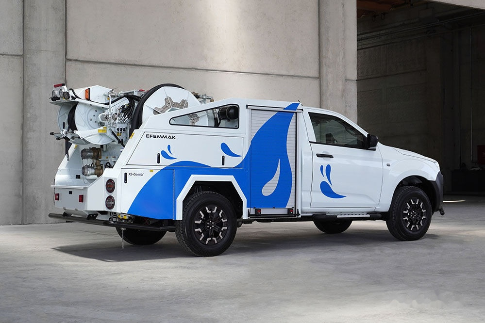 EFEMMAK Xs-Combi Combined Sewer Jetting And Vacuum Vehicle - Vidanjör: fotoğraf 1 EFEMMAK Xs-Combi Combined Sewer Jetting And Vacuum Vehicle - Vidanjör: fotoğraf 1