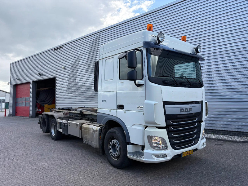 DAF XF 440 6x2 / VDL 21 TON / AFNET SYSTEEM / DUBBELLUCHT SLEPER / APK - TUV JUNI 2026 / - Kancalı yükleyici kamyon: fotoğraf 1 DAF XF 440 6x2 / VDL 21 TON / AFNET SYSTEEM / DUBBELLUCHT SLEPER / APK - TUV JUNI 2026 / - Kancalı yükleyici kamyon: fotoğraf 1