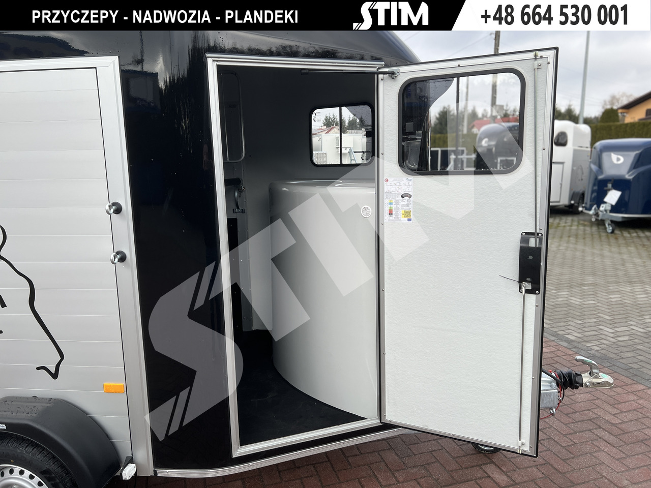 Cheval Liberté GOLD III + siodlarnia - At taşıma römorku: fotoğraf 5 Cheval Liberté GOLD III + siodlarnia - At taşıma römorku: fotoğraf 5