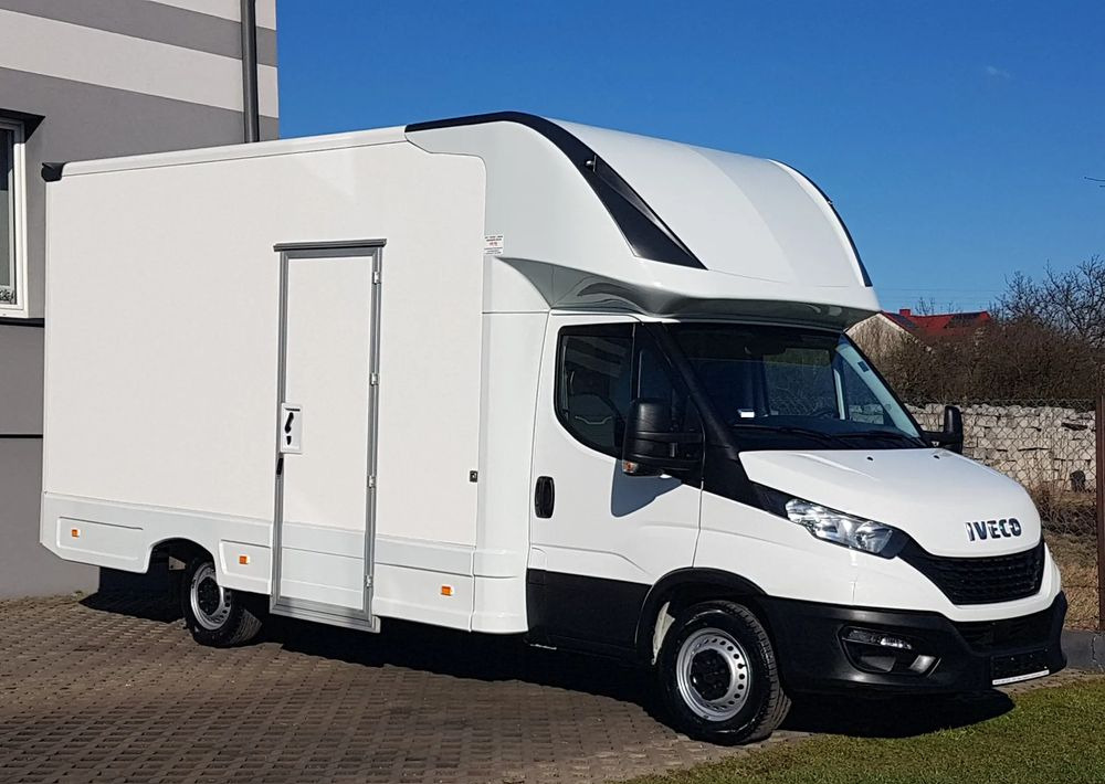 Iveco DAILY KONTENER NISKOPODŁOGOWY 4,43x2,23x2,42 SKLEP FOODTRUCK BAR KLIMA KONIOWÓZ KAMPER - Gida kamyon: fotoğraf 1 Iveco DAILY KONTENER NISKOPODŁOGOWY 4,43x2,23x2,42 SKLEP FOODTRUCK BAR KLIMA KONIOWÓZ KAMPER - Gida kamyon: fotoğraf 1