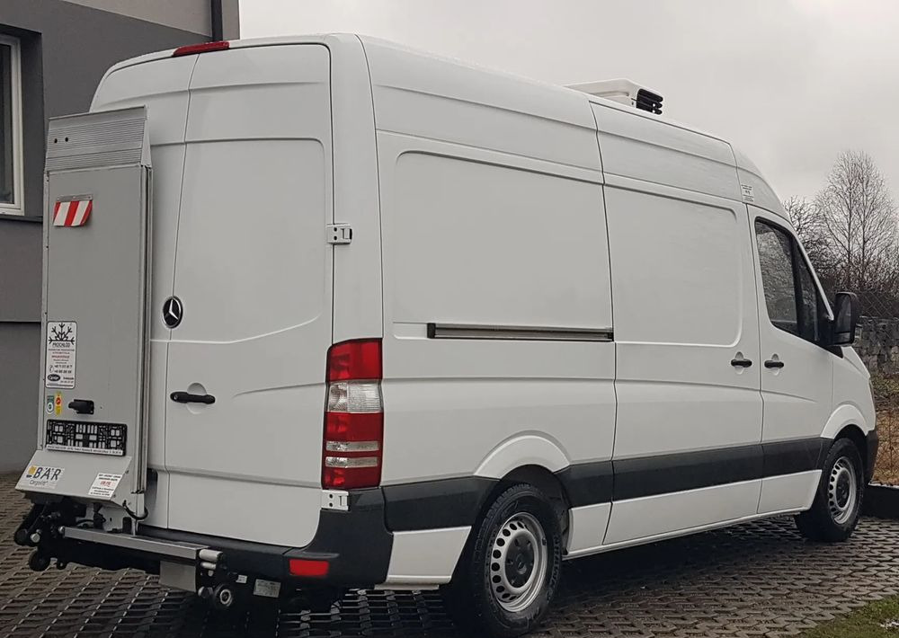 Mercedes-Benz SPRINTER WINDA CHŁODNIA AGREGAT IZOTERMA DŁUGI WYSOKI KLIMA - Frigorifik kamyonet: fotoğraf 4 Mercedes-Benz SPRINTER WINDA CHŁODNIA AGREGAT IZOTERMA DŁUGI WYSOKI KLIMA - Frigorifik kamyonet: fotoğraf 4
