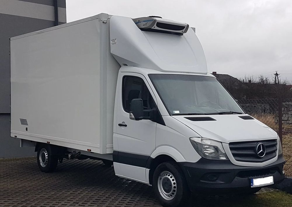 Mercedes-Benz Sprinter CHŁODNIA IZOTERMA 8EP AGREGAT ZANOTTI 4,22x2,15x2,30 KLIMA 314 CDI - Frigorifik kamyonet: fotoğraf 1 Mercedes-Benz Sprinter CHŁODNIA IZOTERMA 8EP AGREGAT ZANOTTI 4,22x2,15x2,30 KLIMA 314 CDI - Frigorifik kamyonet: fotoğraf 1