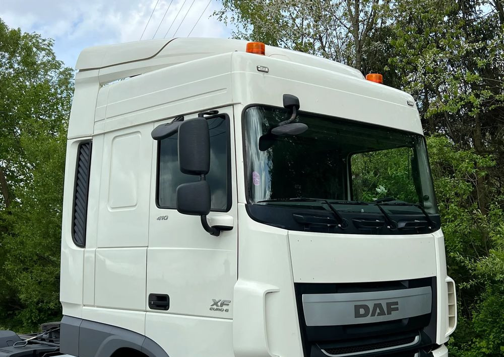 DAF *DAF XF 106 410 Euro 6 RETARDER KLIMA SPROWADZONY SUPER STAN CIĄGNIK SIODŁOWY - Çekici: fotoğraf 4 DAF *DAF XF 106 410 Euro 6 RETARDER KLIMA SPROWADZONY SUPER STAN CIĄGNIK SIODŁOWY - Çekici: fotoğraf 4
