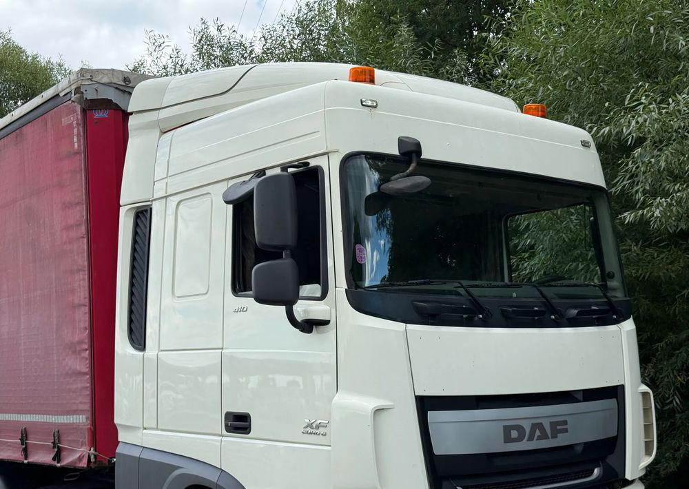 DAF * Zestaw * DAF 106 Euro 6 + Naczepa Krone * Bardzo Dobry Stan - Çekici, Tenteli dorse: fotoğraf 4 DAF * Zestaw * DAF 106 Euro 6 + Naczepa Krone * Bardzo Dobry Stan - Çekici, Tenteli dorse: fotoğraf 4