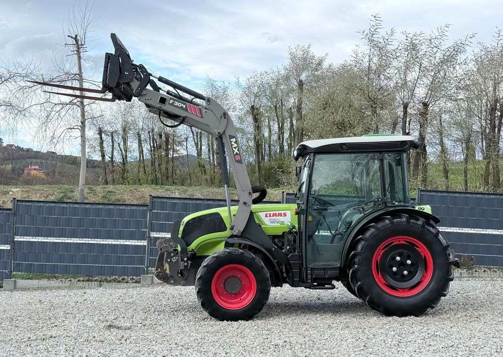 Traktör Claas * Ciągnik Traktor CLAAS 240 F NEXOS * 4x4 * Sadowniczy * Tur MX F304 * TUZ * Wałek WOM: fotoğraf 8 Traktör Claas * Ciągnik Traktor CLAAS 240 F NEXOS * 4x4 * Sadowniczy * Tur MX F304 * TUZ * Wałek WOM: fotoğraf 8