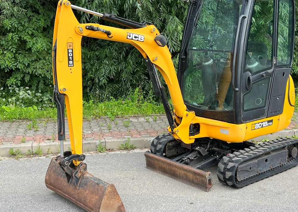 JCB MINIKOPARKA JCB 8018 3 Łyżki Stan IDEALNY - Mini ekskavatör: fotoğraf 3 JCB MINIKOPARKA JCB 8018 3 Łyżki Stan IDEALNY - Mini ekskavatör: fotoğraf 3