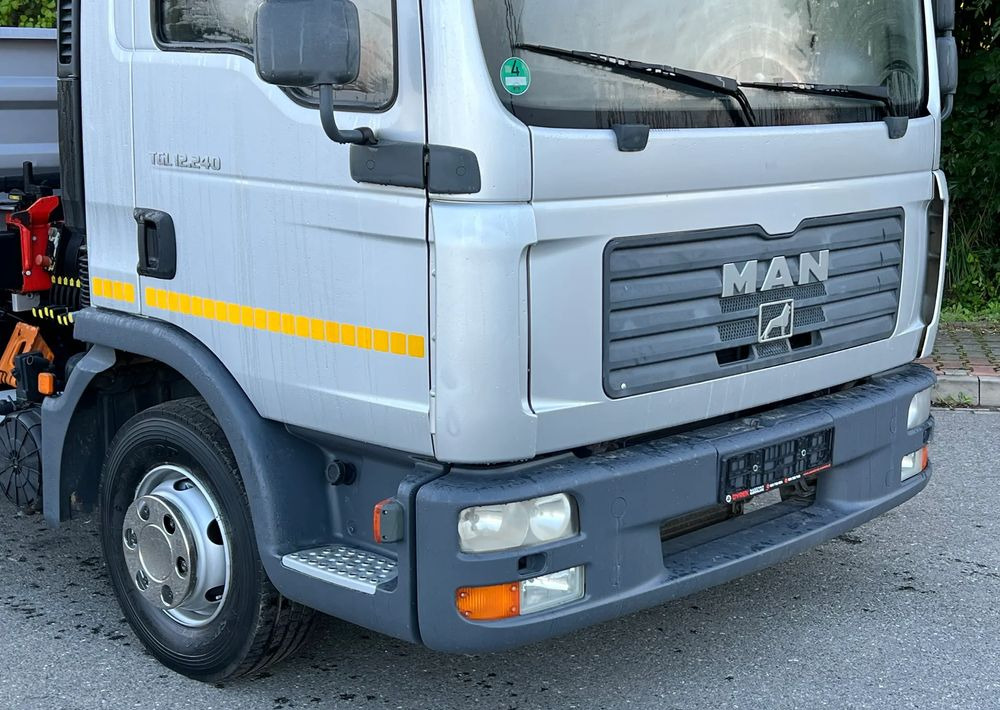 MAN MAN TGL 12-240 Kiper Wywrotka 4x2 Kran PALFINGER PK 12500 BARDZO DOBRY STAN - Damperli kamyon: fotoğraf 3 MAN MAN TGL 12-240 Kiper Wywrotka 4x2 Kran PALFINGER PK 12500 BARDZO DOBRY STAN - Damperli kamyon: fotoğraf 3