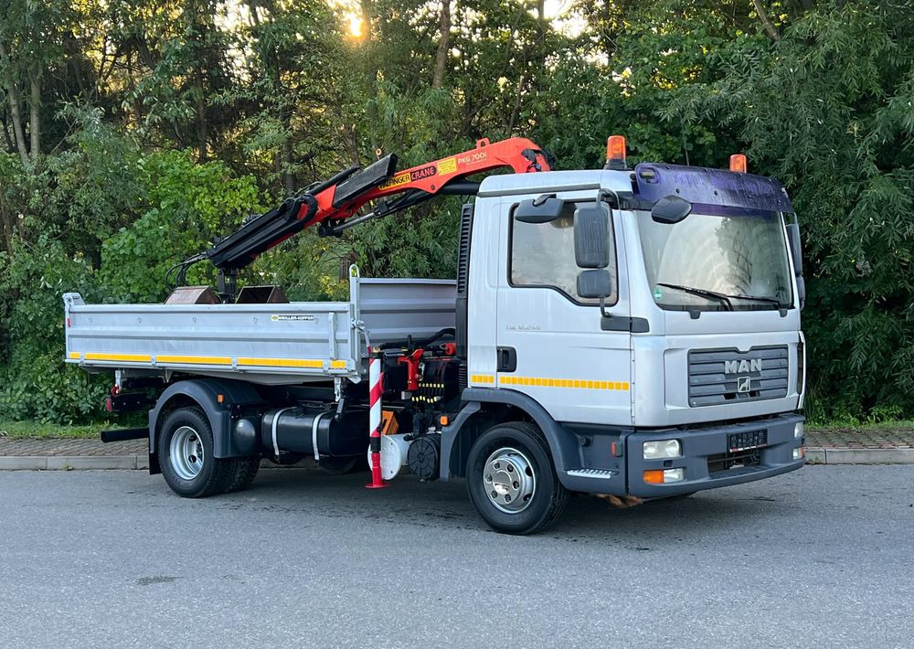 MAN MAN TGL 12-240 Kiper Wywrotka 4x2 Kran PALFINGER PK 12500 BARDZO DOBRY STAN - Damperli kamyon: fotoğraf 2 MAN MAN TGL 12-240 Kiper Wywrotka 4x2 Kran PALFINGER PK 12500 BARDZO DOBRY STAN - Damperli kamyon: fotoğraf 2