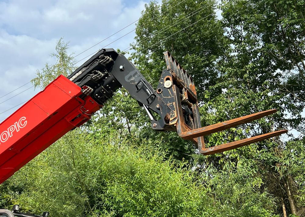 Manitou ŁADOWARKA TELESKOPOWA MANITOU MRT 2150 STAN IDEALNY - Teleskopik yükleyici: fotoğraf 3 Manitou ŁADOWARKA TELESKOPOWA MANITOU MRT 2150 STAN IDEALNY - Teleskopik yükleyici: fotoğraf 3