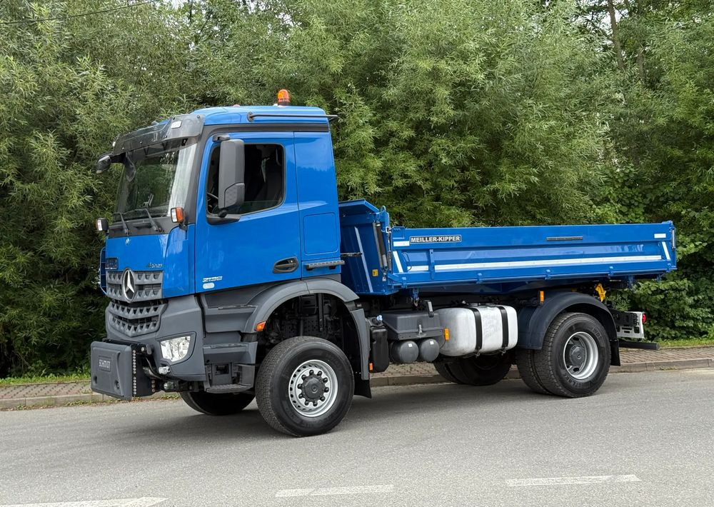 Mercedes-Benz * Arocs * 4X4 * JAK NOWY * Wywrotka Kiper Meiller * Sprowadzony * 80.700 km Oryginalnie * Mercedes - Damperli kamyon: fotoğraf 3 Mercedes-Benz * Arocs * 4X4 * JAK NOWY * Wywrotka Kiper Meiller * Sprowadzony * 80.700 km Oryginalnie * Mercedes - Damperli kamyon: fotoğraf 3