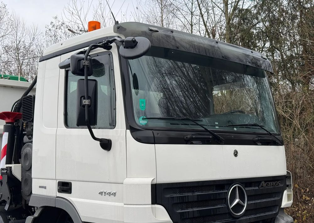 Mercedes-Benz * Mercedes 8x6 Actros 4144 * HDS Palfinger 150002 + FLY JIB PJ 170 * Dźwig * 40 TON * Wyciągarka * 35 Metrów * Kosz * - Vinçli kamyon: fotoğraf 3 Mercedes-Benz * Mercedes 8x6 Actros 4144 * HDS Palfinger 150002 + FLY JIB PJ 170 * Dźwig * 40 TON * Wyciągarka * 35 Metrów * Kosz * - Vinçli kamyon: fotoğraf 3