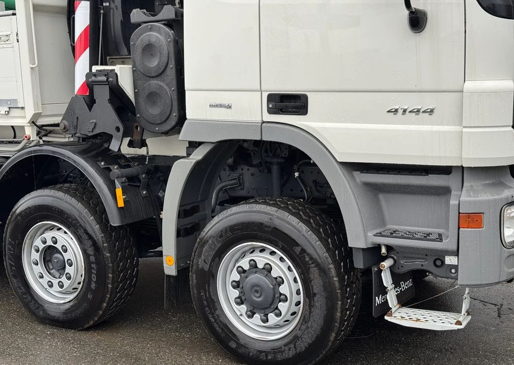 Mercedes-Benz * Mercedes 8x6 Actros 4144 * HDS Palfinger 150002 + FLY JIB PJ 170 * Dźwig * 40 TON * Wyciągarka * 35 Metrów * Kosz * - Vinçli kamyon: fotoğraf 5 Mercedes-Benz * Mercedes 8x6 Actros 4144 * HDS Palfinger 150002 + FLY JIB PJ 170 * Dźwig * 40 TON * Wyciągarka * 35 Metrów * Kosz * - Vinçli kamyon: fotoğraf 5