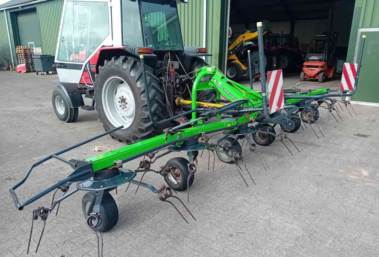 Deutz-Fahr Condimaster 6821 schudder weidebouwmachines - Ot toplama tırmığı: fotoğraf 4 Deutz-Fahr Condimaster 6821 schudder weidebouwmachines - Ot toplama tırmığı: fotoğraf 4