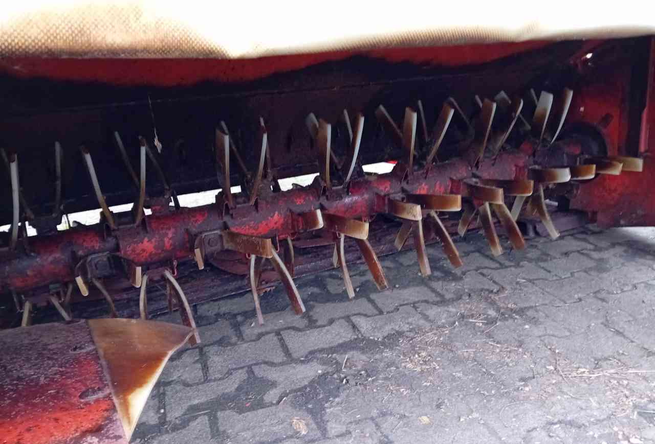 Kuhn FC243 schijvenmaaier - Çayır biçme makinesi: fotoğraf 4 Kuhn FC243 schijvenmaaier - Çayır biçme makinesi: fotoğraf 4