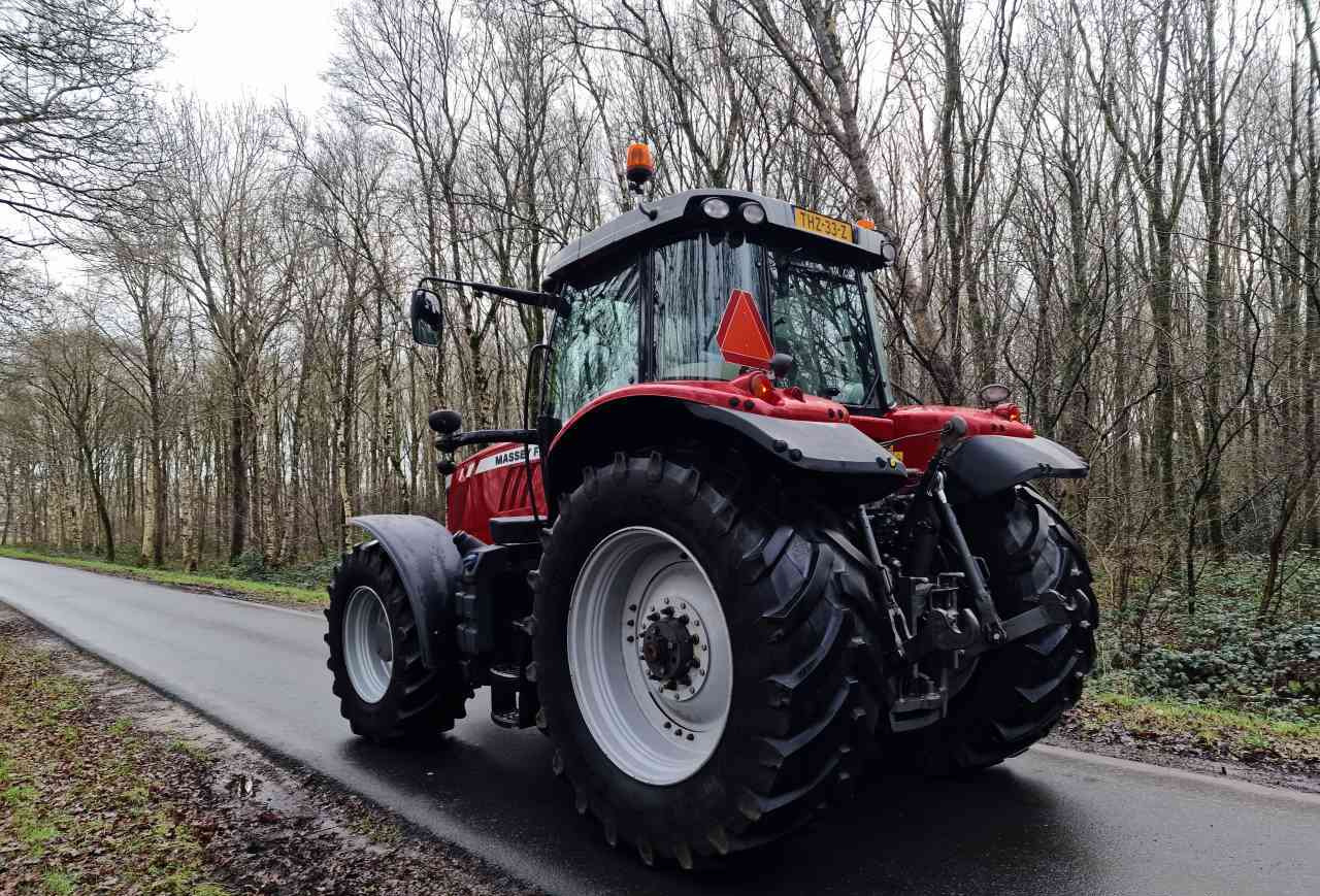 Massey Ferguson 7619 Dyna-6 *Verkocht/sold* - Traktör: fotoğraf 5 Massey Ferguson 7619 Dyna-6 *Verkocht/sold* - Traktör: fotoğraf 5