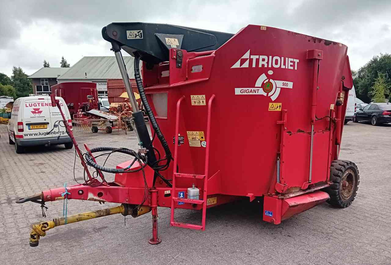 Trioliet Gigant 900 voermengwagen - Yem mikseri: fotoğraf 1 Trioliet Gigant 900 voermengwagen - Yem mikseri: fotoğraf 1