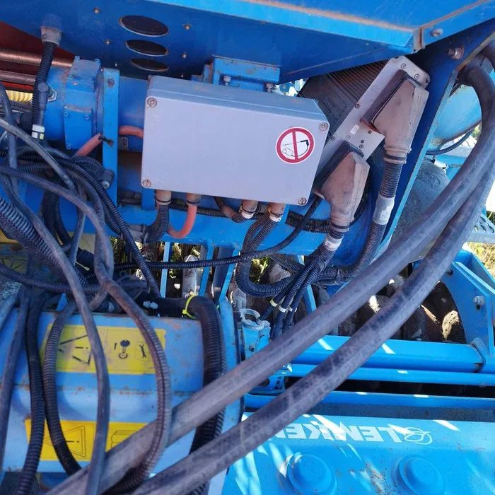 Agregat uprawowo siewny LEMKEN solitair 9 - Kombine ekim makinesi: fotoğraf 5 Agregat uprawowo siewny LEMKEN solitair 9 - Kombine ekim makinesi: fotoğraf 5