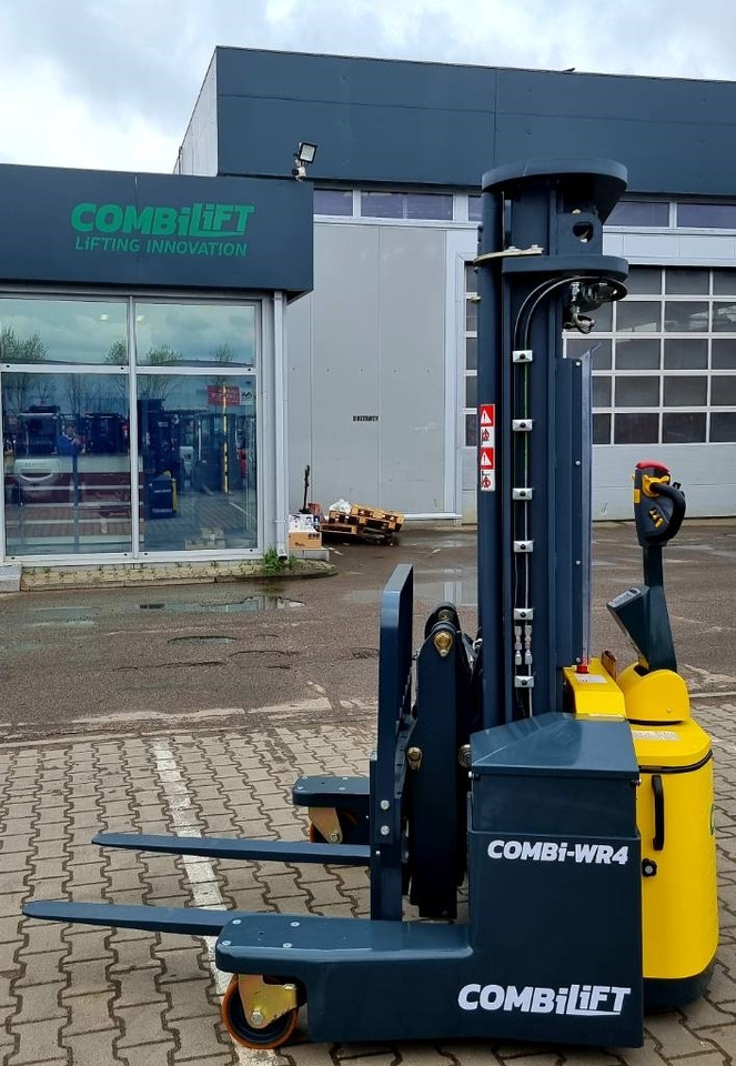 Aisle-Master WR4 - BRAND NEW - 4 yönlü reach truck: fotoğraf 3 Aisle-Master WR4 - BRAND NEW - 4 yönlü reach truck: fotoğraf 3