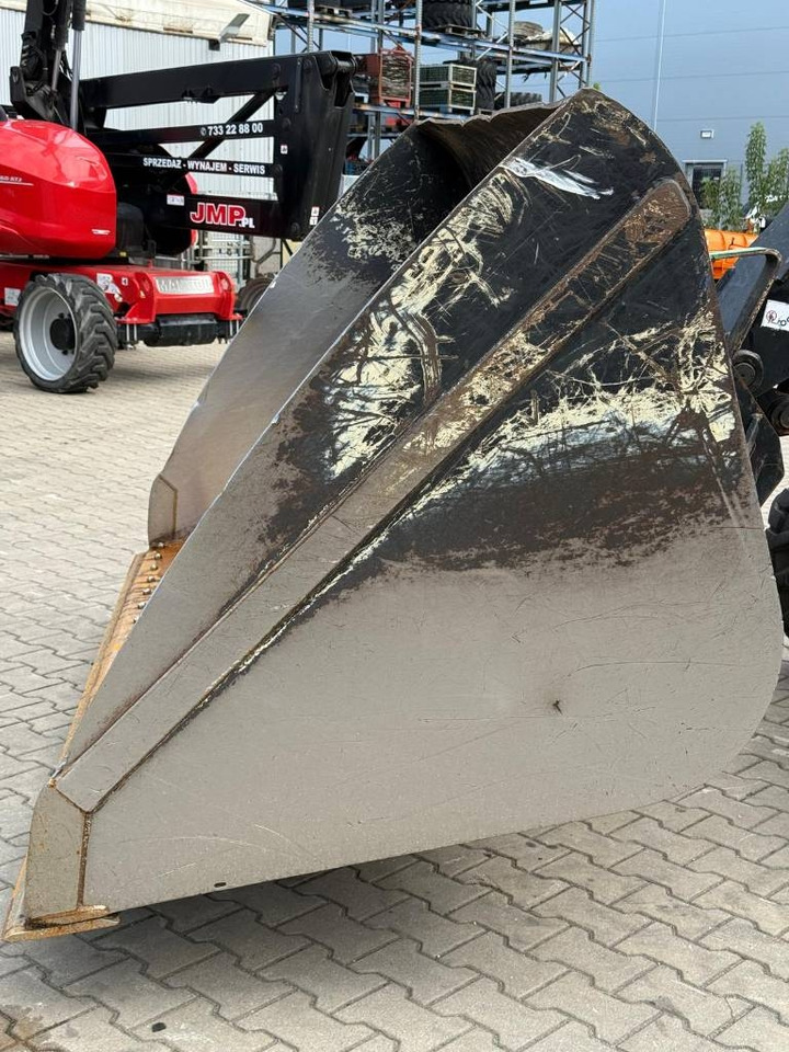 Manitou CBA 2500 LDR 2450mm 2,5m3 570554 - Kova - İş makinaları: fotoğraf 2 Manitou CBA 2500 LDR 2450mm 2,5m3 570554 - Kova - İş makinaları: fotoğraf 2