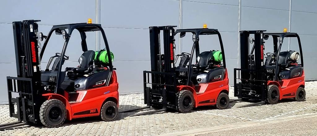 Manitou MI 18 G NEW TRIPLEX 4700mm - LPG forklift: fotoğraf 3 Manitou MI 18 G NEW TRIPLEX 4700mm - LPG forklift: fotoğraf 3