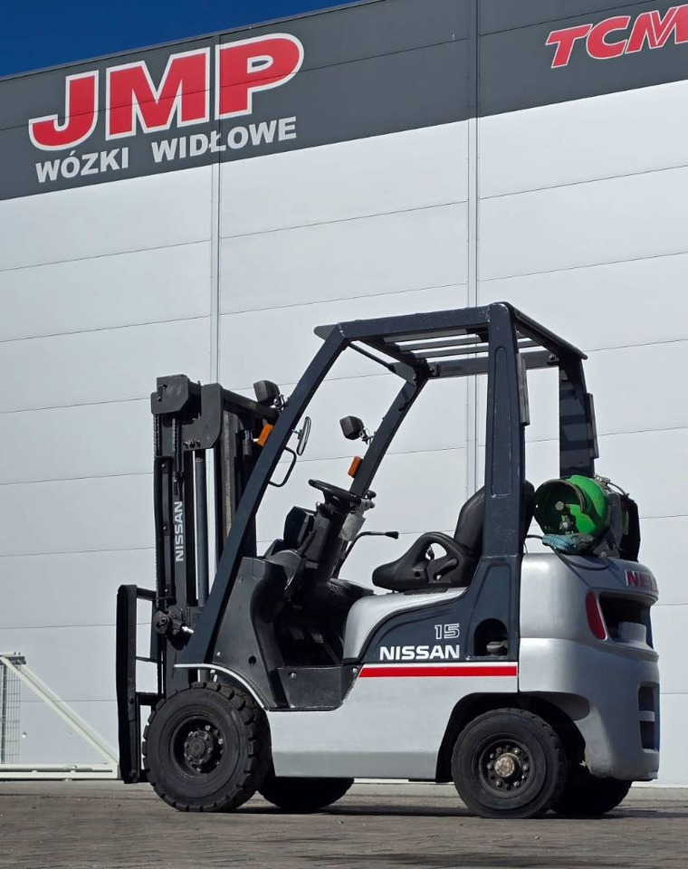 Nissan L01A15 - LPG forklift: fotoğraf 1 Nissan L01A15 - LPG forklift: fotoğraf 1