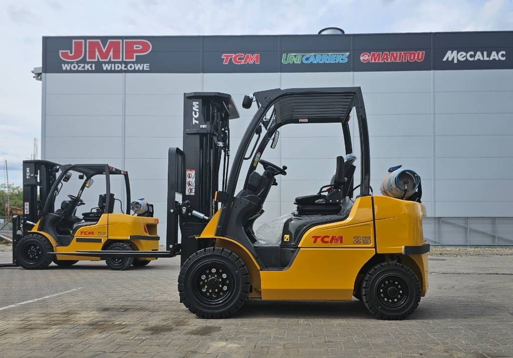 TCM FGE25-E2 UNUSED TRIPLEX 4700mm - LPG forklift: fotoğraf 4 TCM FGE25-E2 UNUSED TRIPLEX 4700mm - LPG forklift: fotoğraf 4