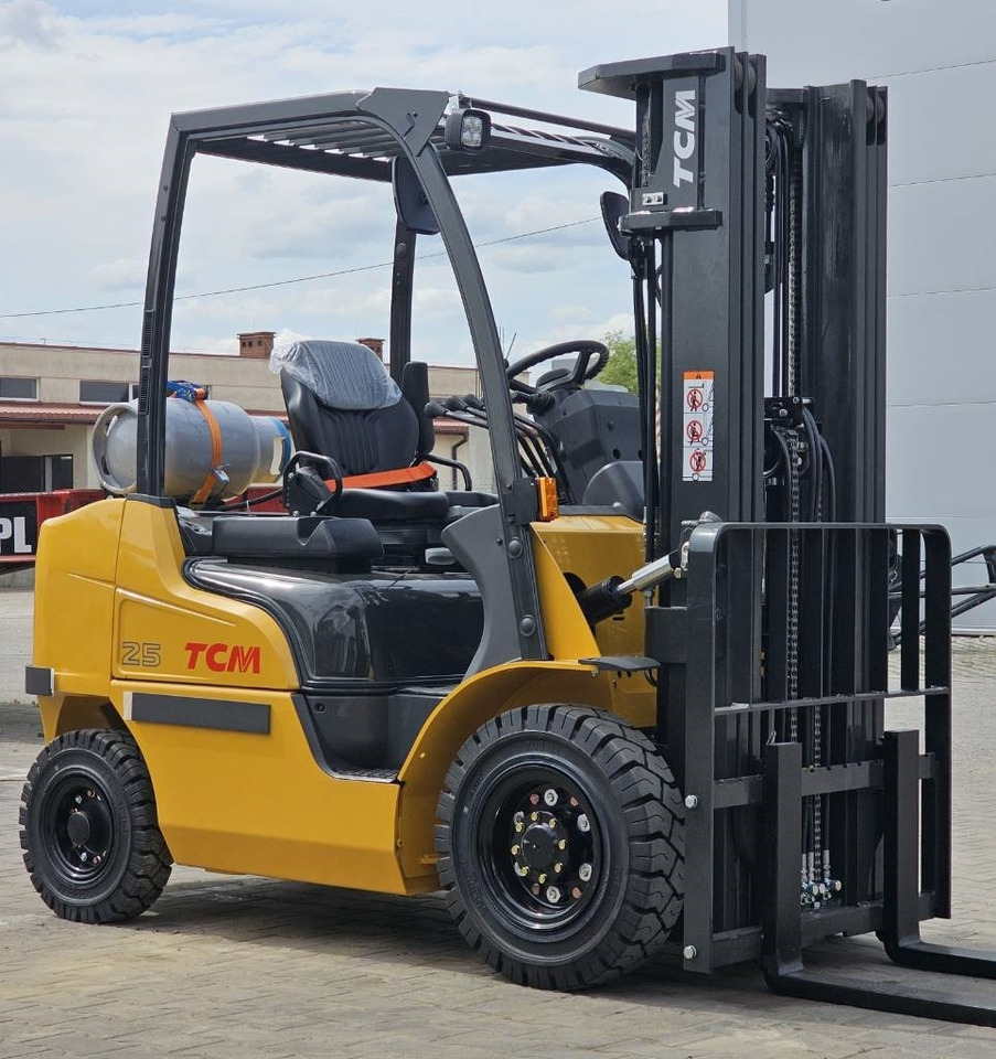 Yeni LPG forklift TCM FGE25-E2 UNUSED TRIPLEX 4700mm: fotoğraf 14