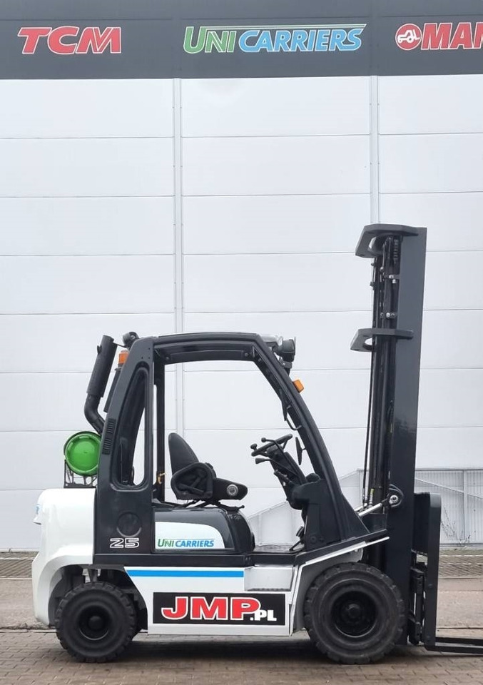 UniCarriers U1D2A25LQ DX25 - LPG forklift: fotoğraf 4 UniCarriers U1D2A25LQ DX25 - LPG forklift: fotoğraf 4