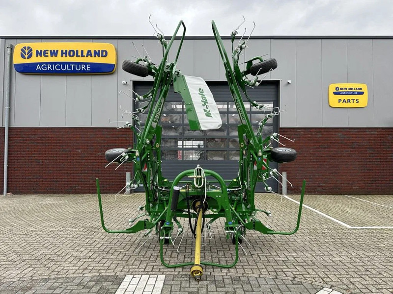 McHale Propel M6-770 - Ot toplama tırmığı: fotoğraf 1 McHale Propel M6-770 - Ot toplama tırmığı: fotoğraf 1