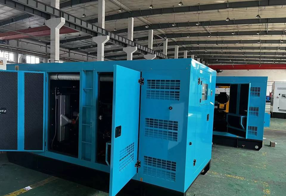 Doosan Daewoo WP-D180GF - Elektrikli jeneratör: fotoğraf 3 Doosan Daewoo WP-D180GF - Elektrikli jeneratör: fotoğraf 3