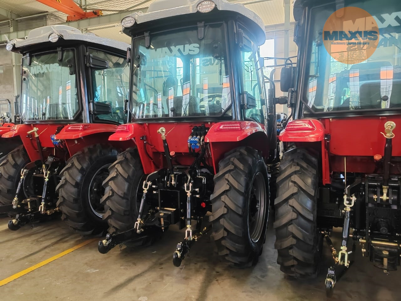 Maxus Dostępny od ręki od 23.04 w PL / Ciągnik Rolniczy 50 km 4x4 / Колісний трактор 4x4 50hp / Tractor 50hp 4x4 - Traktör: fotoğraf 4 Maxus Dostępny od ręki od 23.04 w PL / Ciągnik Rolniczy 50 km 4x4 / Колісний трактор 4x4 50hp / Tractor 50hp 4x4 - Traktör: fotoğraf 4