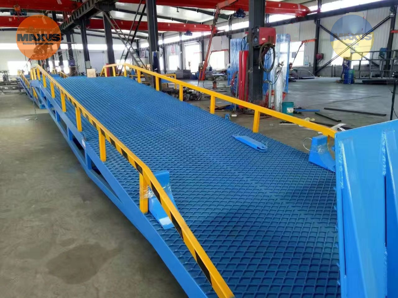 Maxus Mobilna Rampa załadunkowa 10ton/NEW mobile loading ramp with a capacity of 10 tons/NEUE mobile Ladebühne mit einer Kapazität von 10 Tonnen/Rampă mobilă de încărcare nouă cu capacitate de 10 tone/Maxus - Yükleme rampası: fotoğraf 3 Maxus Mobilna Rampa załadunkowa 10ton/NEW mobile loading ramp with a capacity of 10 tons/NEUE mobile Ladebühne mit einer Kapazität von 10 Tonnen/Rampă mobilă de încărcare nouă cu capacitate de 10 tone/Maxus - Yükleme rampası: fotoğraf 3