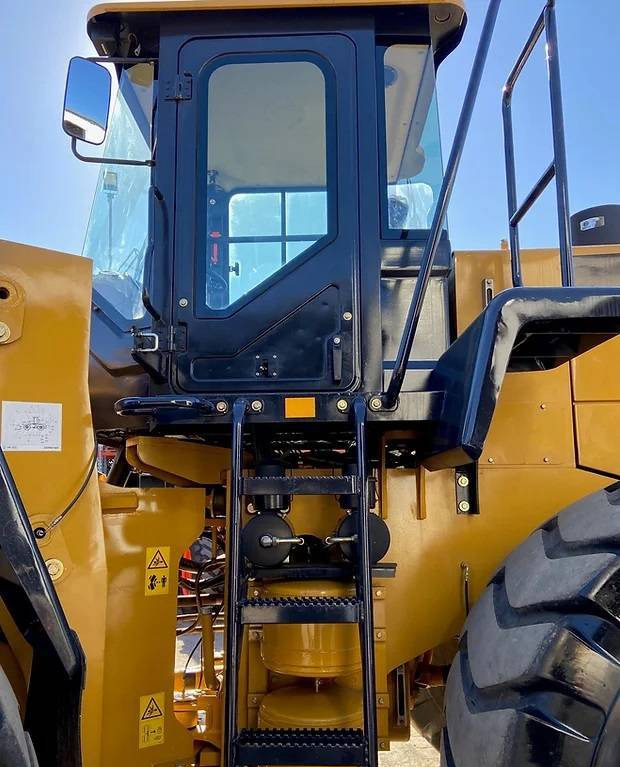 NEW CAT Caterpillar 7 TON Loader Warranty up to 10 YEARS НОВА Копарка CAT Caterpillar 7 ТОН Гарантія до 10 РОКІВ NOWA Ładowarka CAT Caterpillar 7 TON Gwarancja do 10 LAT - Tekerlekli yükleyici: fotoğraf 3 NEW CAT Caterpillar 7 TON Loader Warranty up to 10 YEARS НОВА Копарка CAT Caterpillar 7 ТОН Гарантія до 10 РОКІВ NOWA Ładowarka CAT Caterpillar 7 TON Gwarancja do 10 LAT - Tekerlekli yükleyici: fotoğraf 3