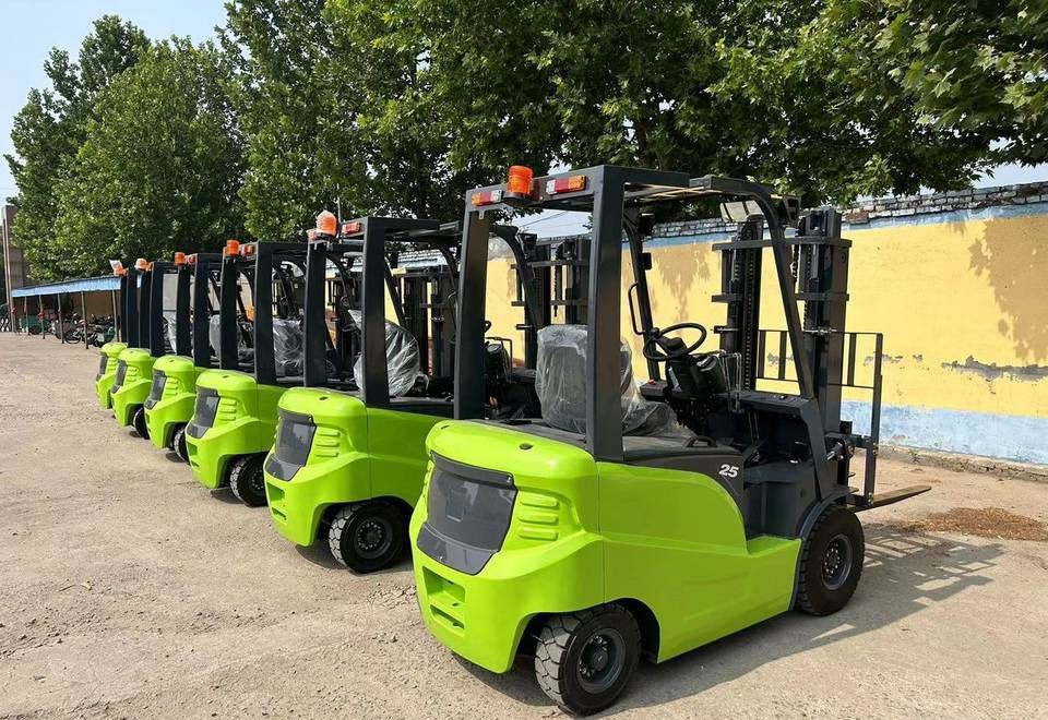 NEW MAXUS 2500 kg Electric Forklift Warranty up to 10 YEARS НОВИЙ Електричний MAXUS Візок для вантажів 2500 кг Гарантія до 10 РОКІВ NOWY Elektryczny MAXUS widłowy 2500 kg Gwarancja do 10 LAT - Elektrikli forklift: fotoğraf 3 NEW MAXUS 2500 kg Electric Forklift Warranty up to 10 YEARS НОВИЙ Електричний MAXUS Візок для вантажів 2500 кг Гарантія до 10 РОКІВ NOWY Elektryczny MAXUS widłowy 2500 kg Gwarancja do 10 LAT - Elektrikli forklift: fotoğraf 3