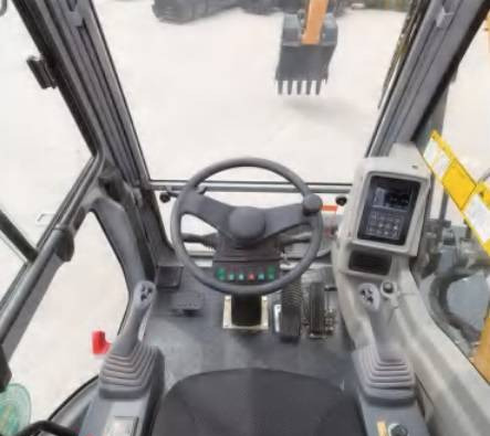 NEW MAXUS Cummins 14 TON Excavator Warranty up to 10 Years НОВА екскаватор MAXUS Cummins 14 ТОН Гарантія до 10 Років NOWA koparka MAXUS Cummins 14 TON Gwarancja do 10 LAT - Tekerlekli ekskavatör: fotoğraf 5 NEW MAXUS Cummins 14 TON Excavator Warranty up to 10 Years НОВА екскаватор MAXUS Cummins 14 ТОН Гарантія до 10 Років NOWA koparka MAXUS Cummins 14 TON Gwarancja do 10 LAT - Tekerlekli ekskavatör: fotoğraf 5