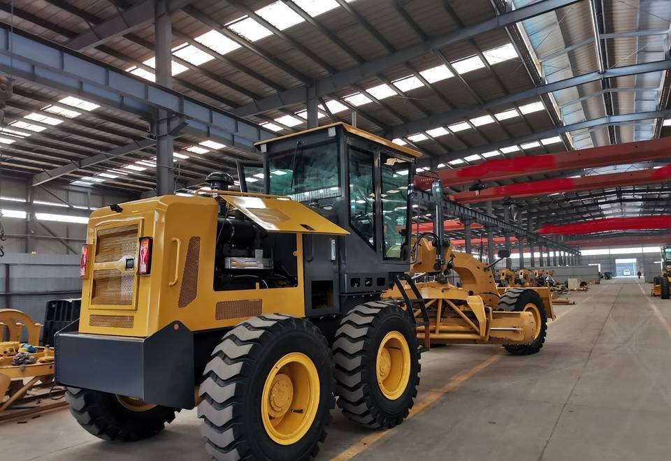 NEW MAXUS Cummins Road Grader Warranty up to 10 Years НОВА дорожня рівнялка MAXUS Cummins Гарантія до 10 Років NOWA równiarka drogowa MAXUS Cummins Gwarancja do 10 LAT - Greyder: fotoğraf 3 NEW MAXUS Cummins Road Grader Warranty up to 10 Years НОВА дорожня рівнялка MAXUS Cummins Гарантія до 10 Років NOWA równiarka drogowa MAXUS Cummins Gwarancja do 10 LAT - Greyder: fotoğraf 3