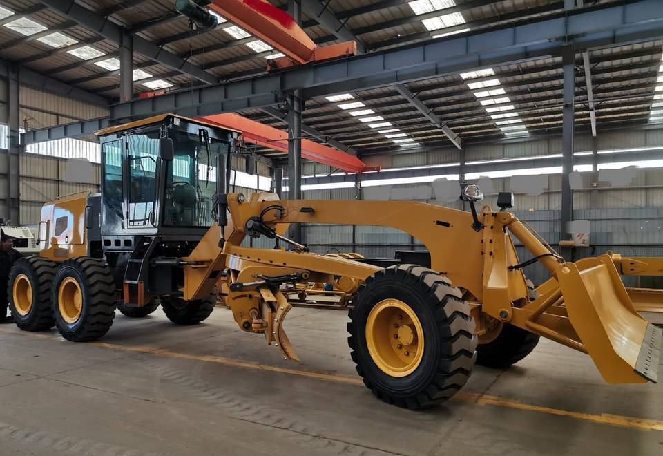NEW MAXUS Cummins Road Grader Warranty up to 10 Years НОВА дорожня рівнялка MAXUS Cummins Гарантія до 10 Років NOWA równiarka drogowa MAXUS Cummins Gwarancja do 10 LAT - Greyder: fotoğraf 1 NEW MAXUS Cummins Road Grader Warranty up to 10 Years НОВА дорожня рівнялка MAXUS Cummins Гарантія до 10 Років NOWA równiarka drogowa MAXUS Cummins Gwarancja do 10 LAT - Greyder: fotoğraf 1