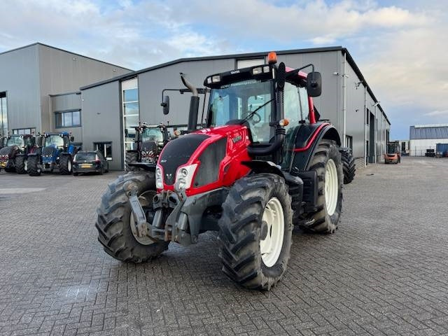 Valtra N123 Hitech5 - Traktör: fotoğraf 5 Valtra N123 Hitech5 - Traktör: fotoğraf 5