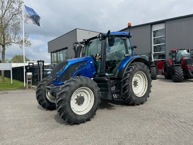 Valtra N134 Versu Smart Touch, GPS - Traktör: fotoğraf 4 Valtra N134 Versu Smart Touch, GPS - Traktör: fotoğraf 4