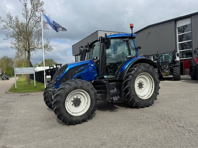 Valtra N134 Versu Smart Touch, GPS - Traktör: fotoğraf 3 Valtra N134 Versu Smart Touch, GPS - Traktör: fotoğraf 3