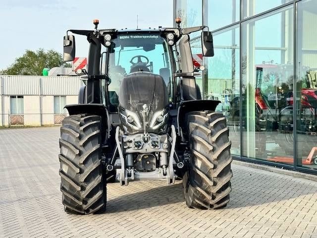 Valtra Q225 Alle opties! ook twintrac! - Traktör: fotoğraf 5 Valtra Q225 Alle opties! ook twintrac! - Traktör: fotoğraf 5